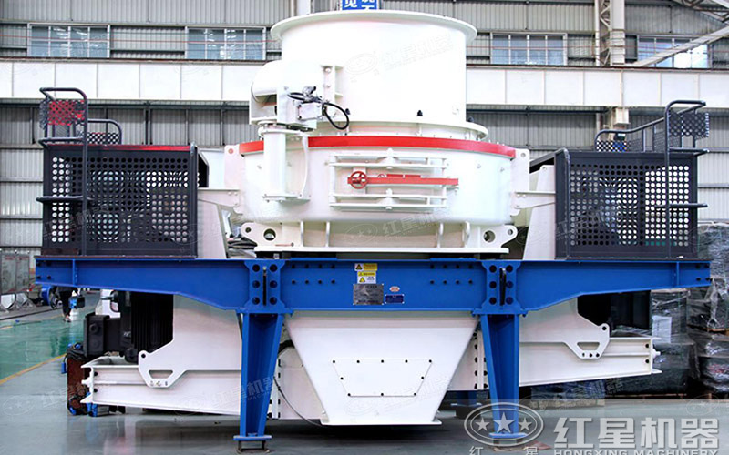 新型沖擊式破碎機(jī)-專業(yè)制沙設(shè)備